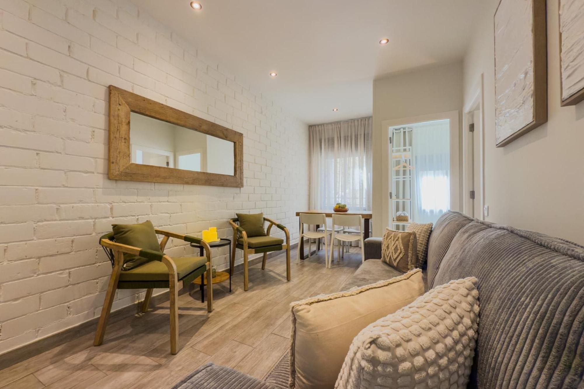 Novus Homes Barcelona Santa Eulalia L'Hospitalet de Llobregat Ngoại thất bức ảnh