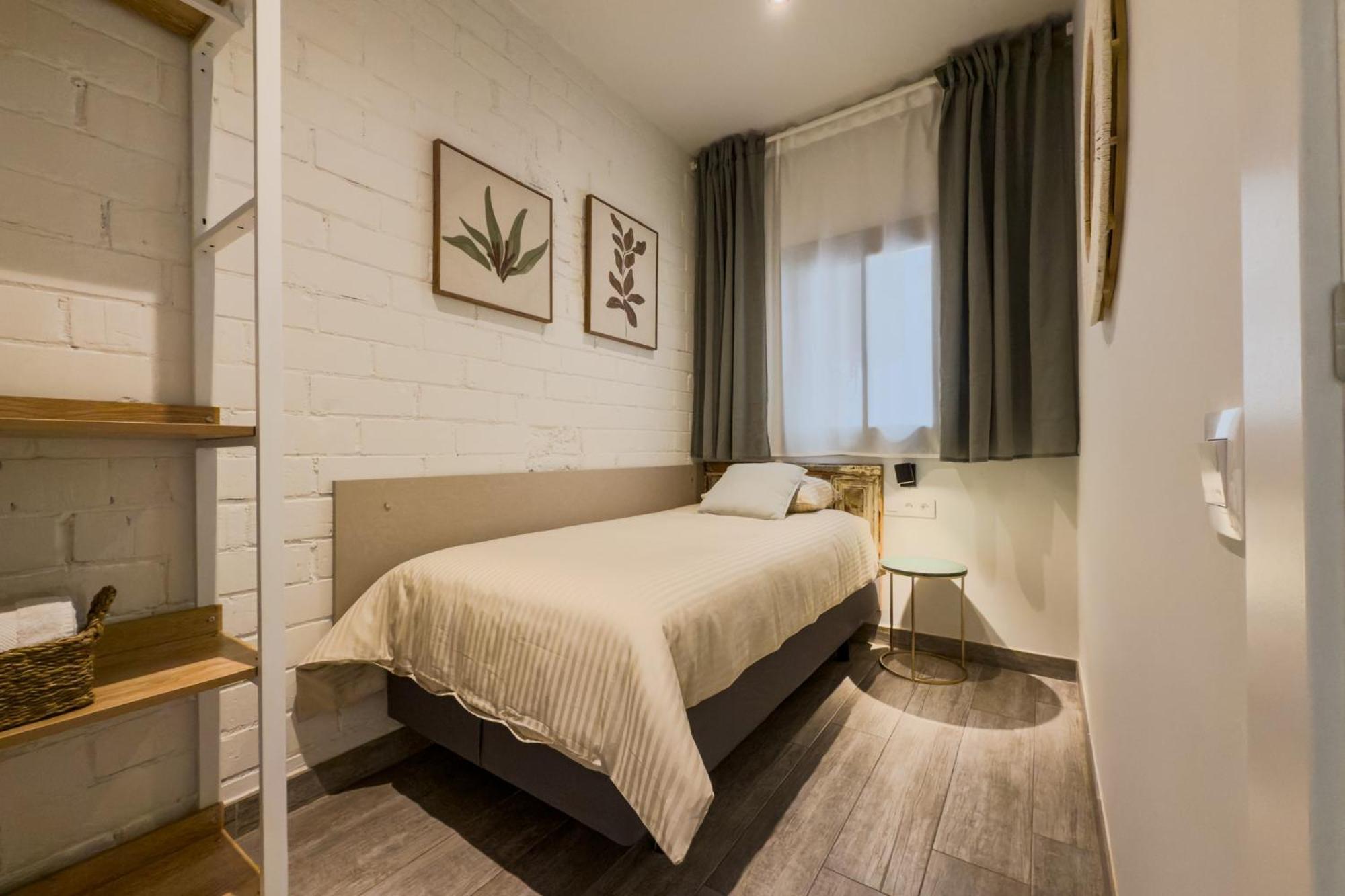 Novus Homes Barcelona Santa Eulalia L'Hospitalet de Llobregat Ngoại thất bức ảnh