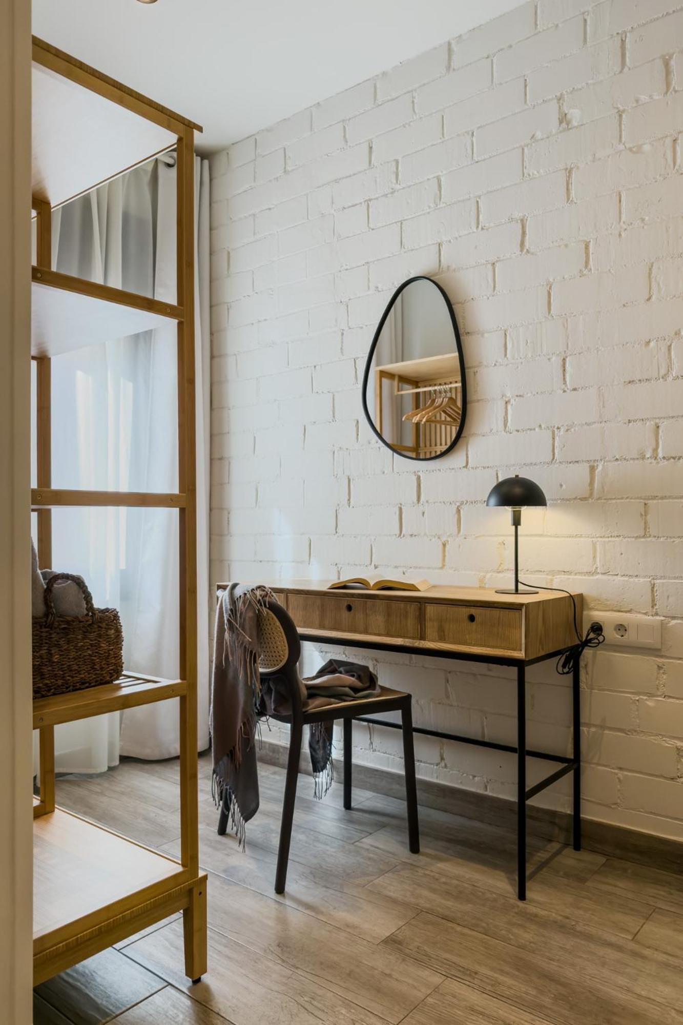 Novus Homes Barcelona Santa Eulalia L'Hospitalet de Llobregat Ngoại thất bức ảnh