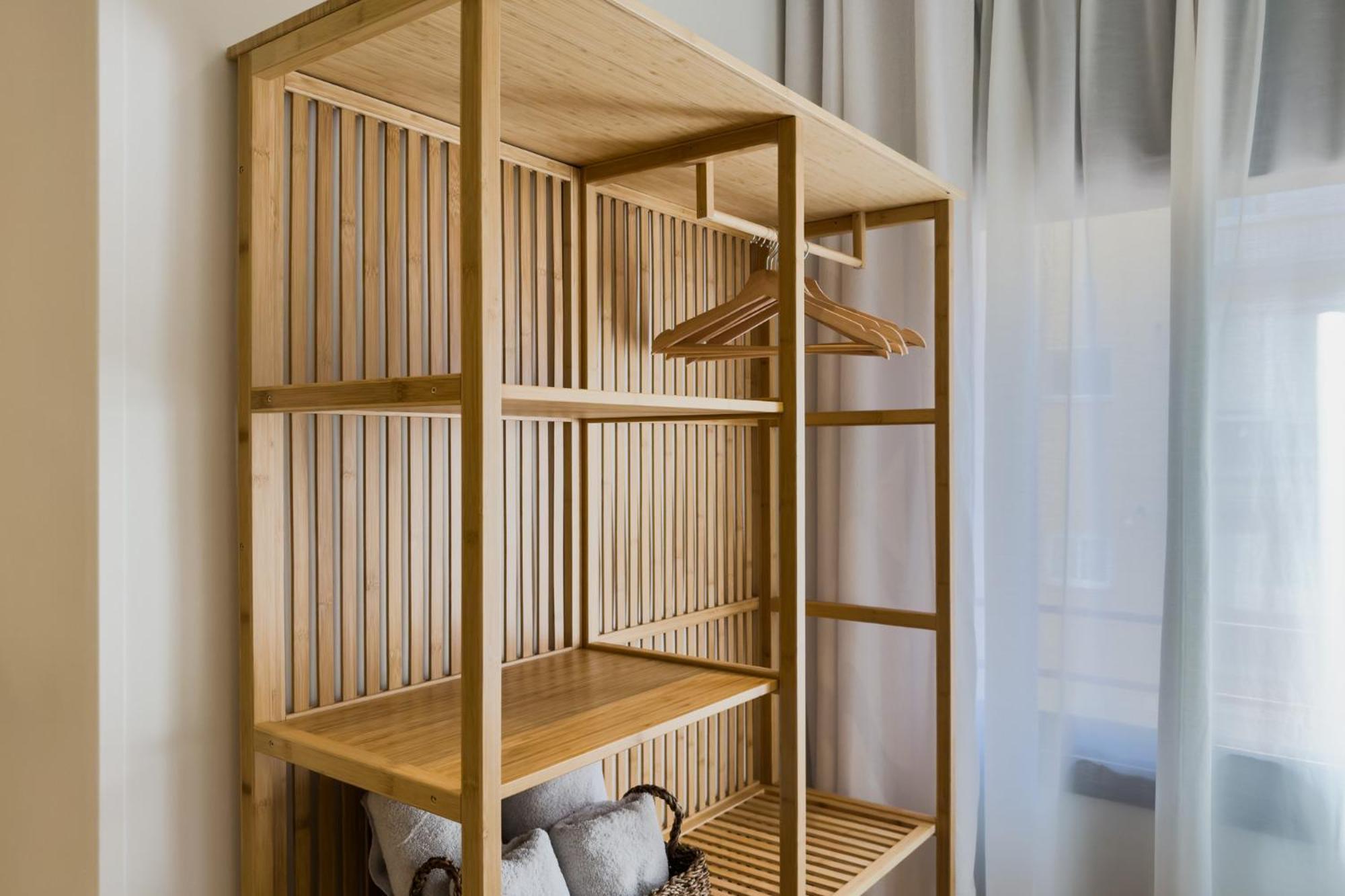 Novus Homes Barcelona Santa Eulalia L'Hospitalet de Llobregat Ngoại thất bức ảnh
